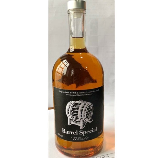Chiusure di bottiglie a cappuccio a vite 700ml Whiskey Chiare bottiglie di vetro vuote per vino OEM/ODM Benvenuto